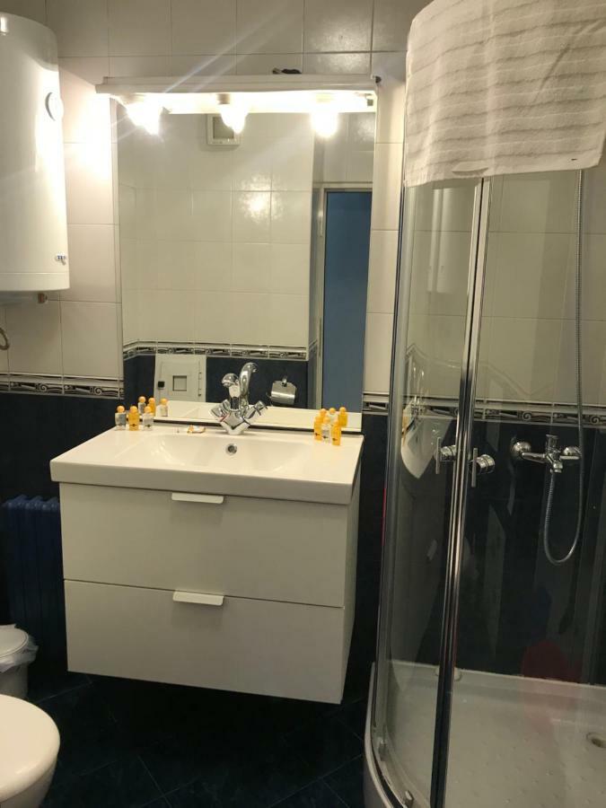 Apartment Fantastic 3 Bedroom *